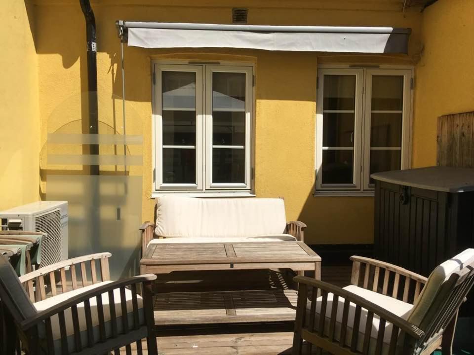 Sveriges Minsta Hotell! Hotel Gruyere Landskrone Exterior photo